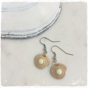 NEW! Sundial Sea Shell Round Swirl Drop Earrings